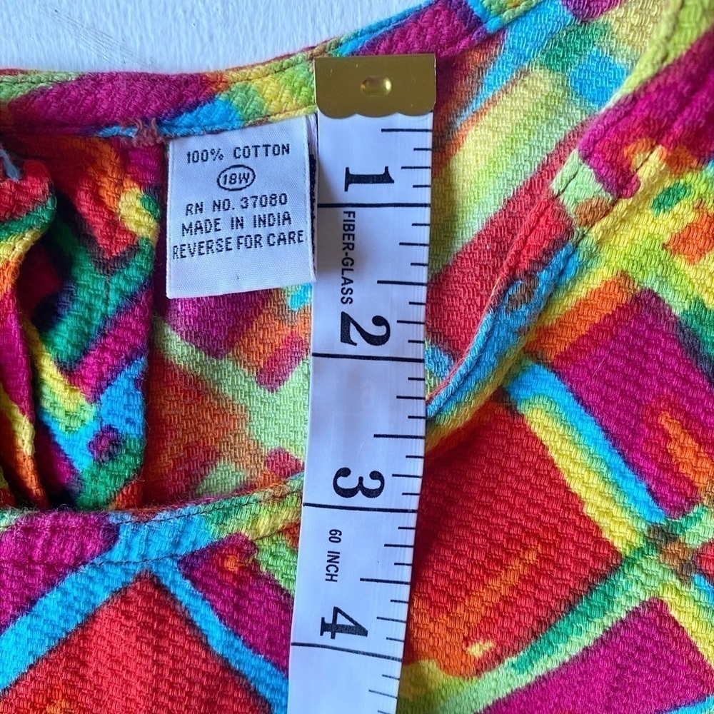 Carolina Colours Vintage Colorful Sleeveless Top - Picture 11 of 13